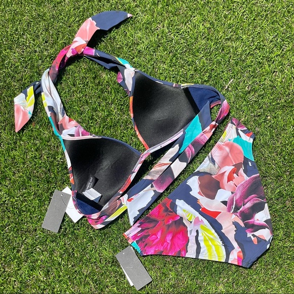 NWT! Kenneth Cole Dark Romance Bikini - Picture 6 of 7